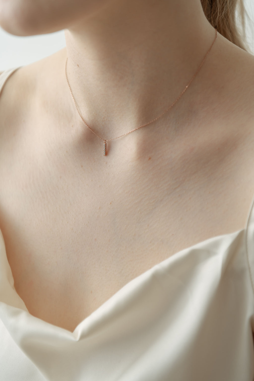 Stone Bar Necklace  / Rose Gold