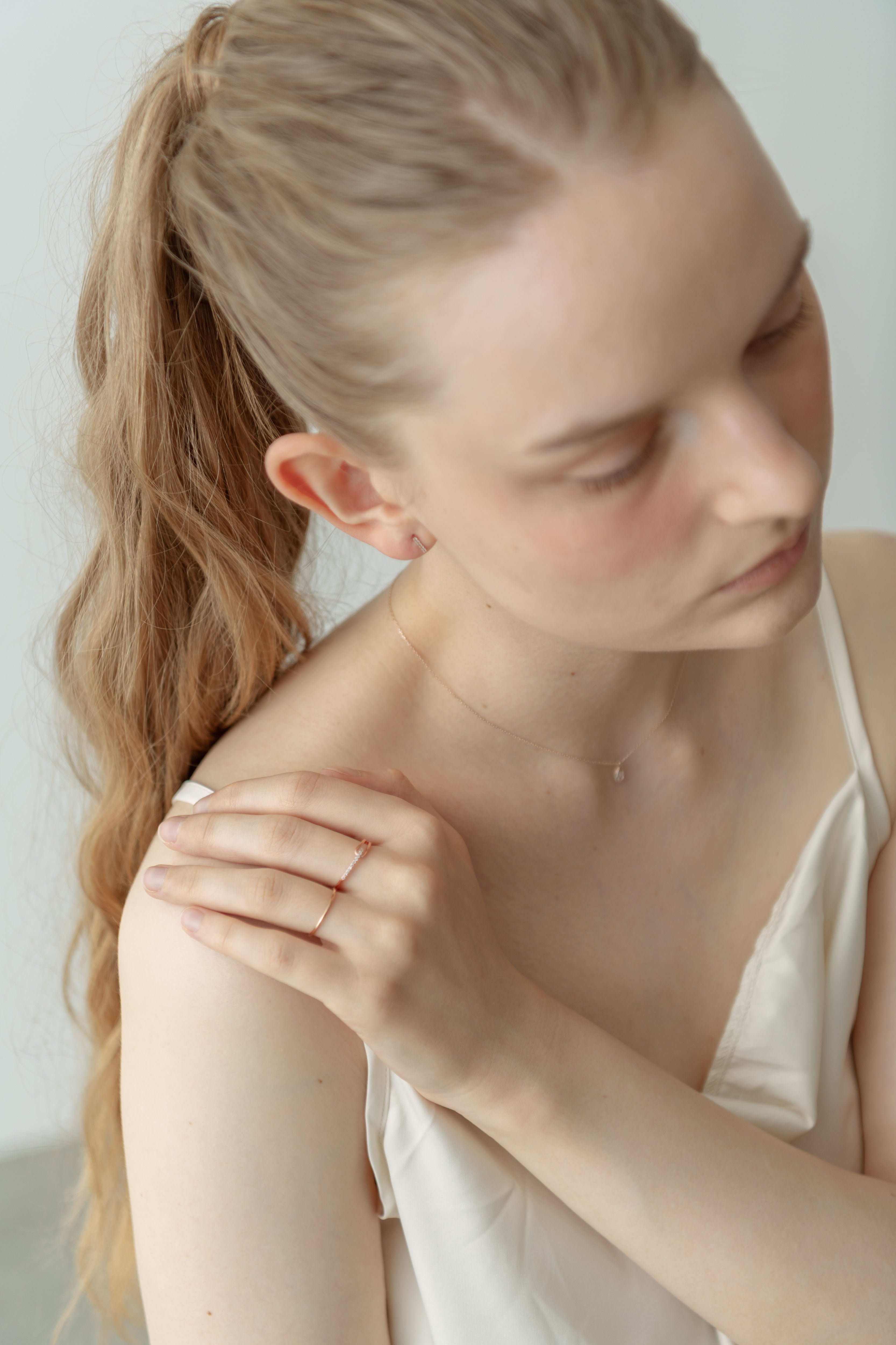 Line Stone Pierce / Rose Gold