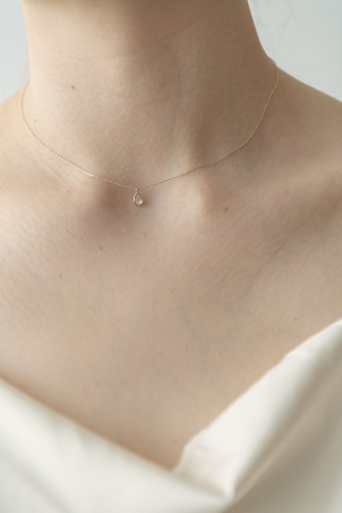 Drop Stone Necklace / Rose Gold