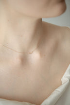 Nuance V Necklace  / Rose Gold