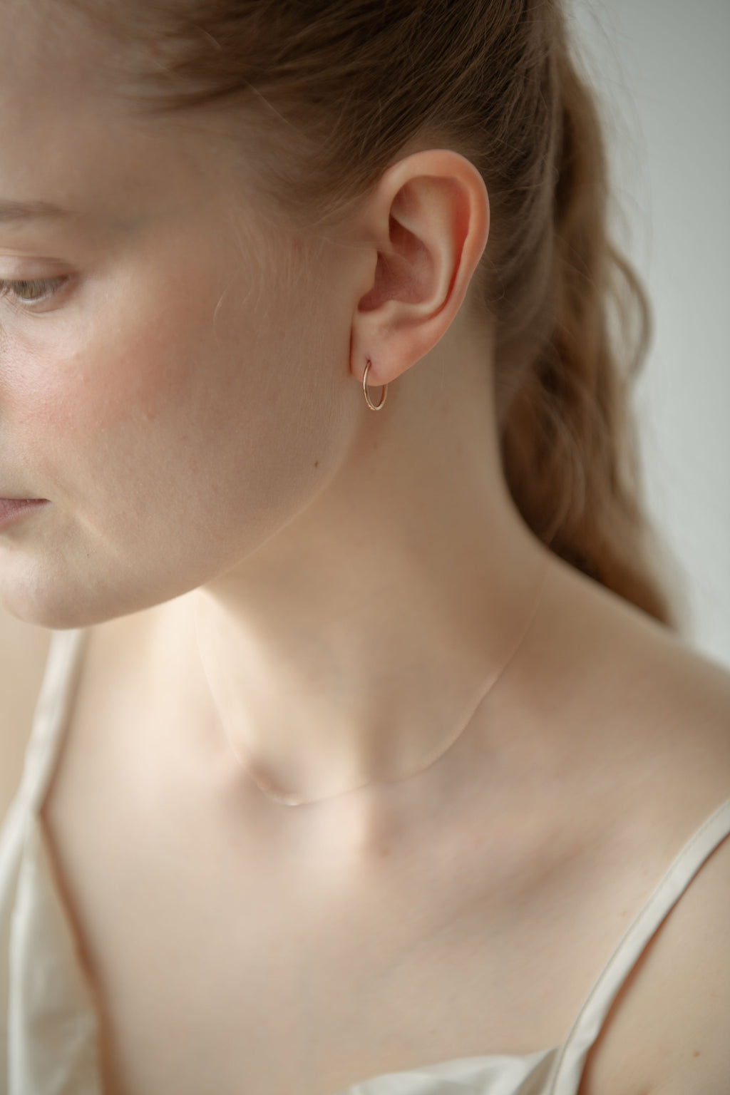 Thin Hoop Pierce / Rose Gold