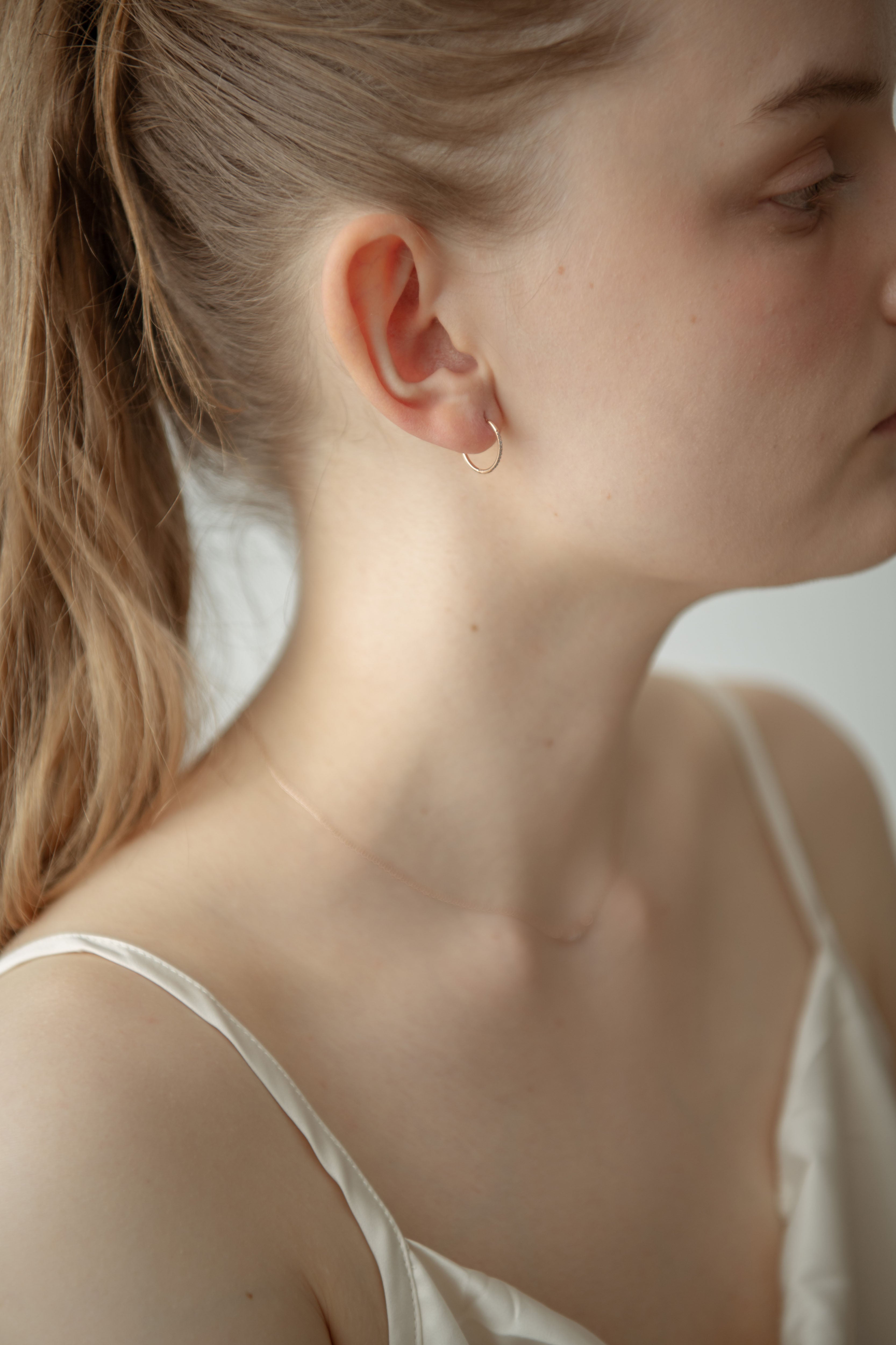 Stone Hoop Pierce / Rose Gold