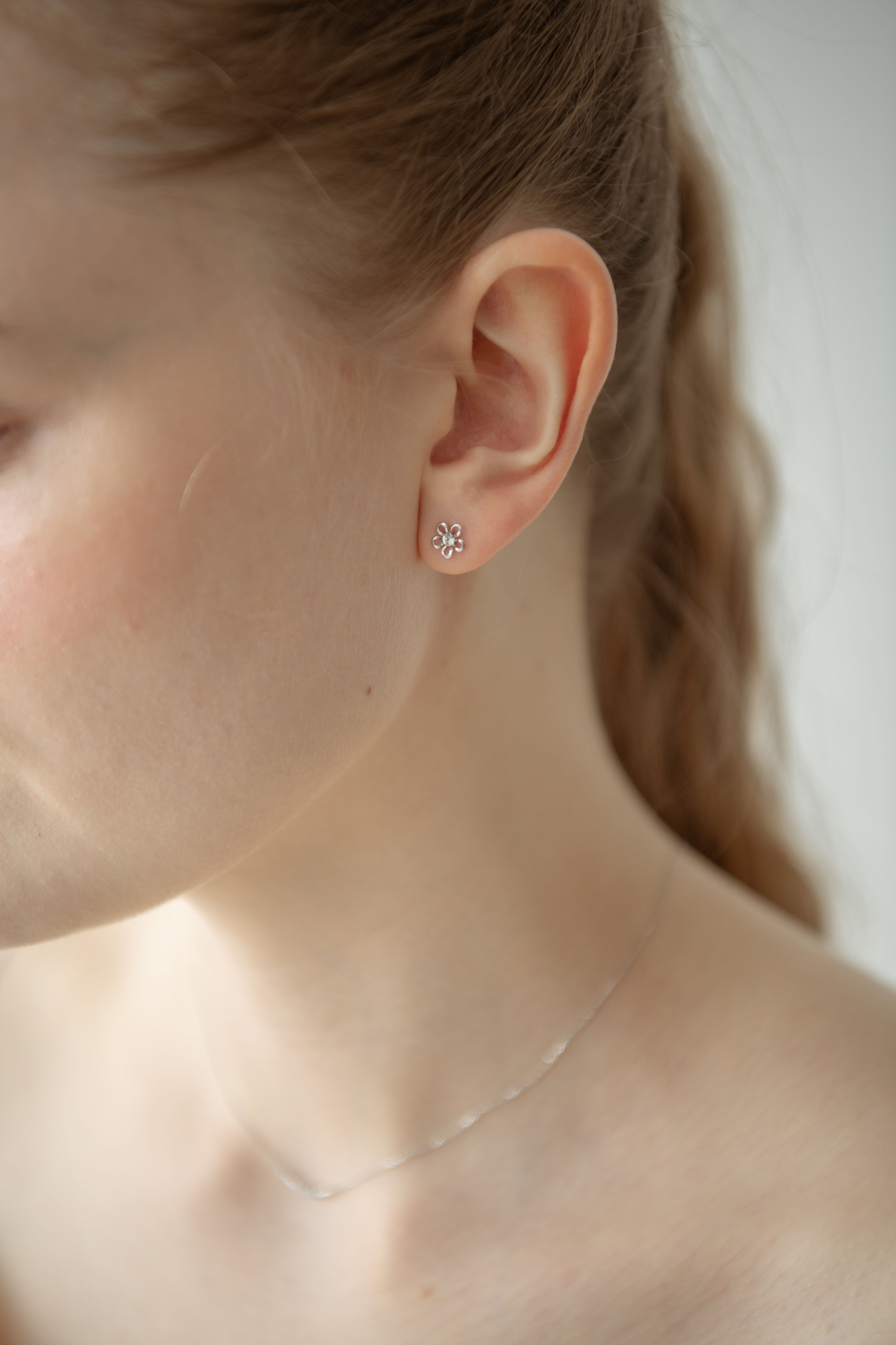 Petit Flower Pierce / Silver
