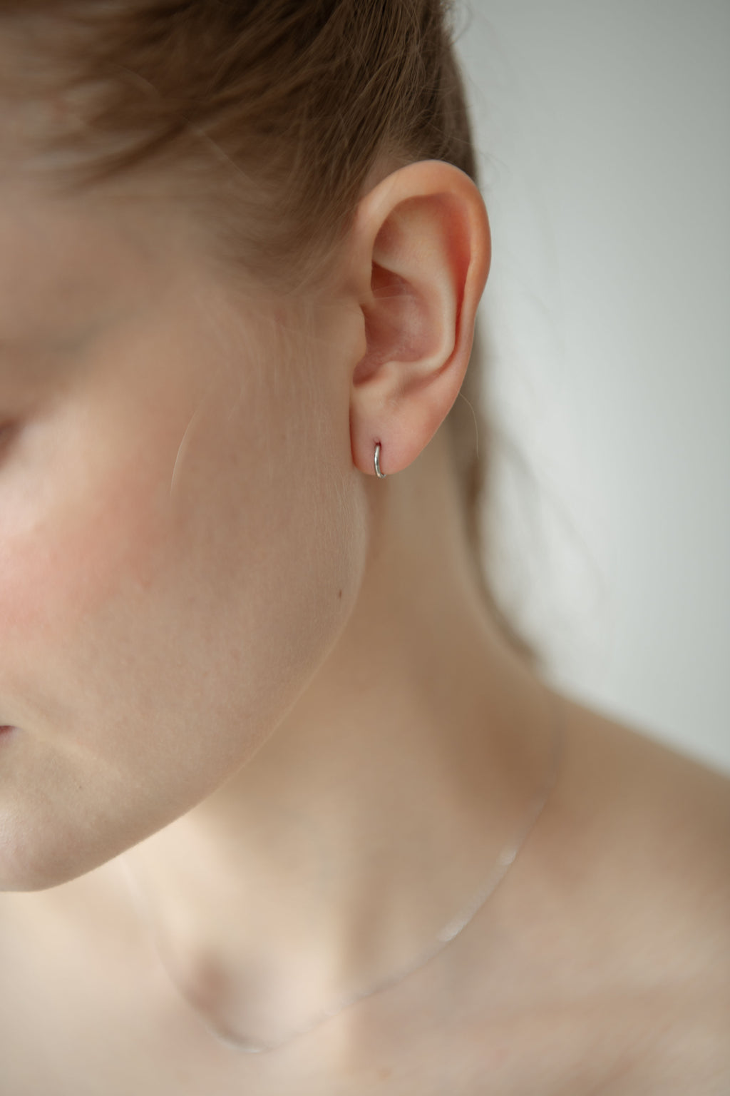 Thin Hoop Pierce / Silver