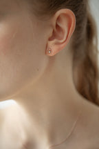Petit Flower Pierce / Rose Gold