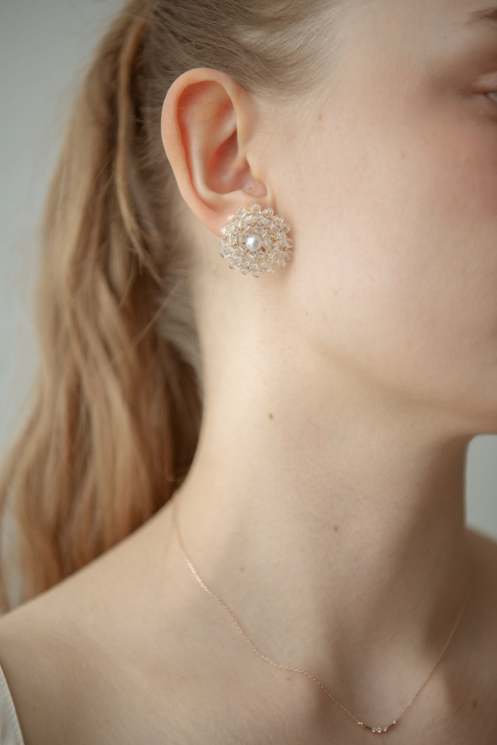 Pearl Wreath Pierce / Gold