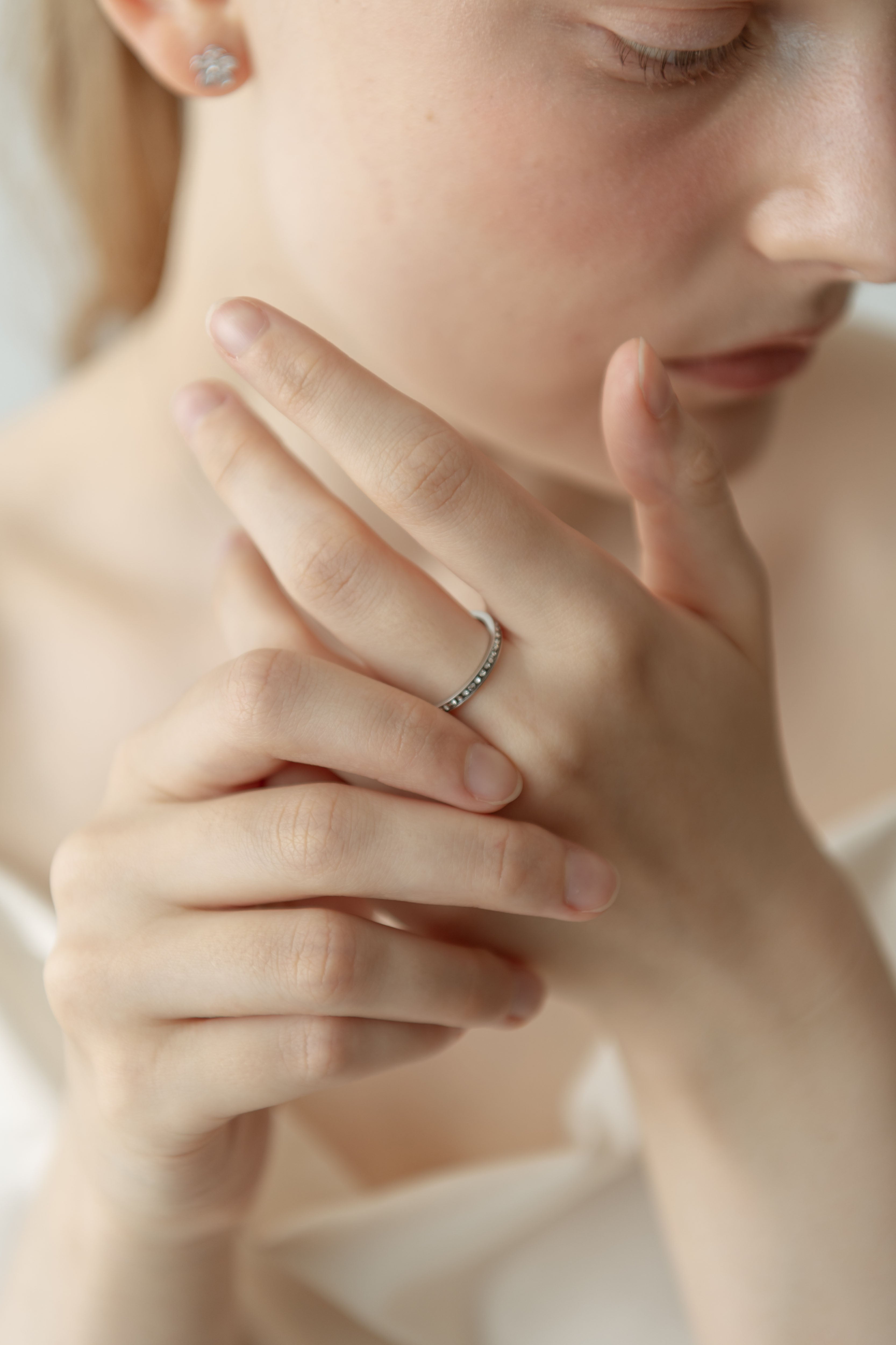 Eternal Stone Ring / Silver