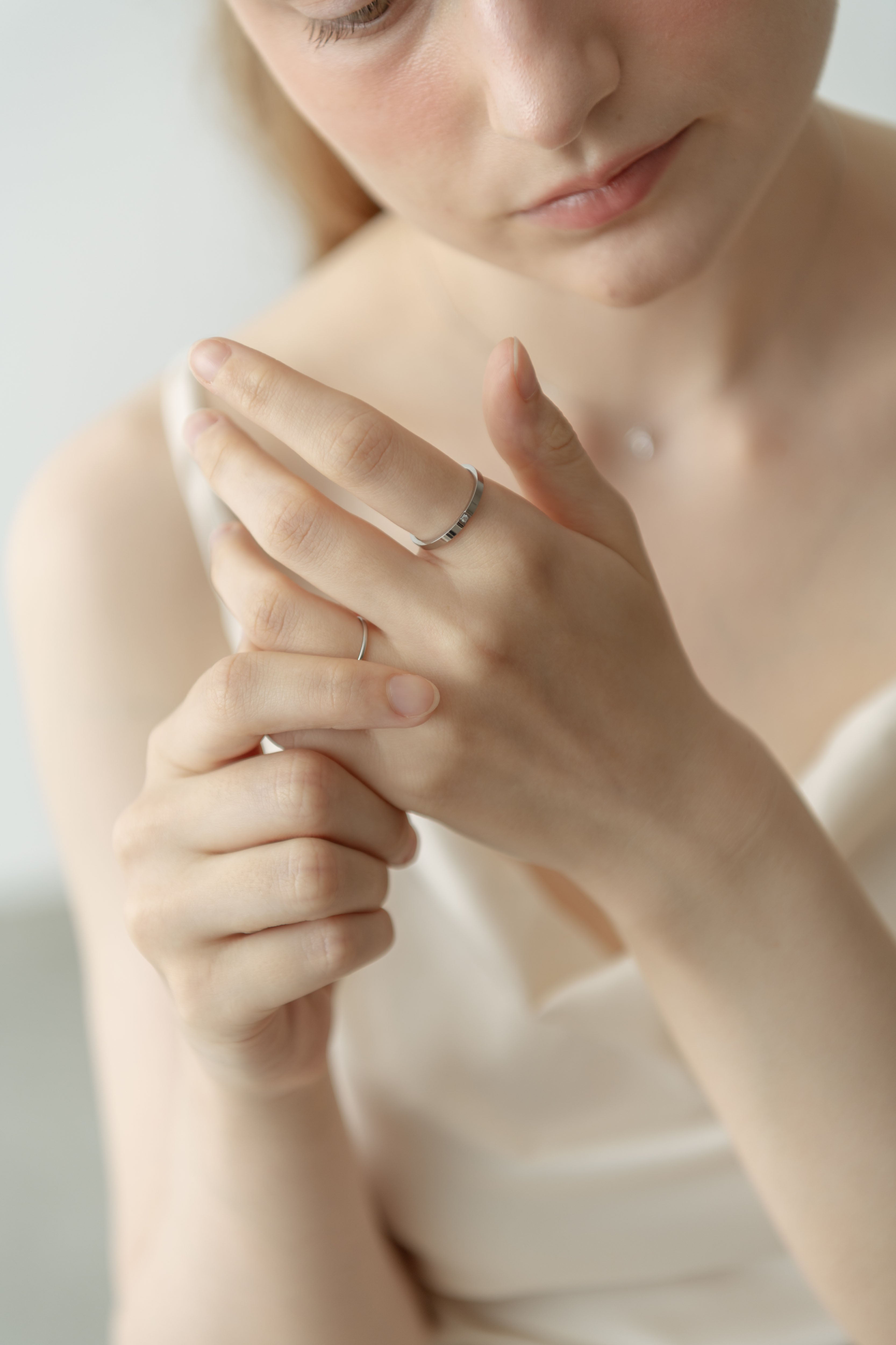 One Stone Flat Ring / Silver