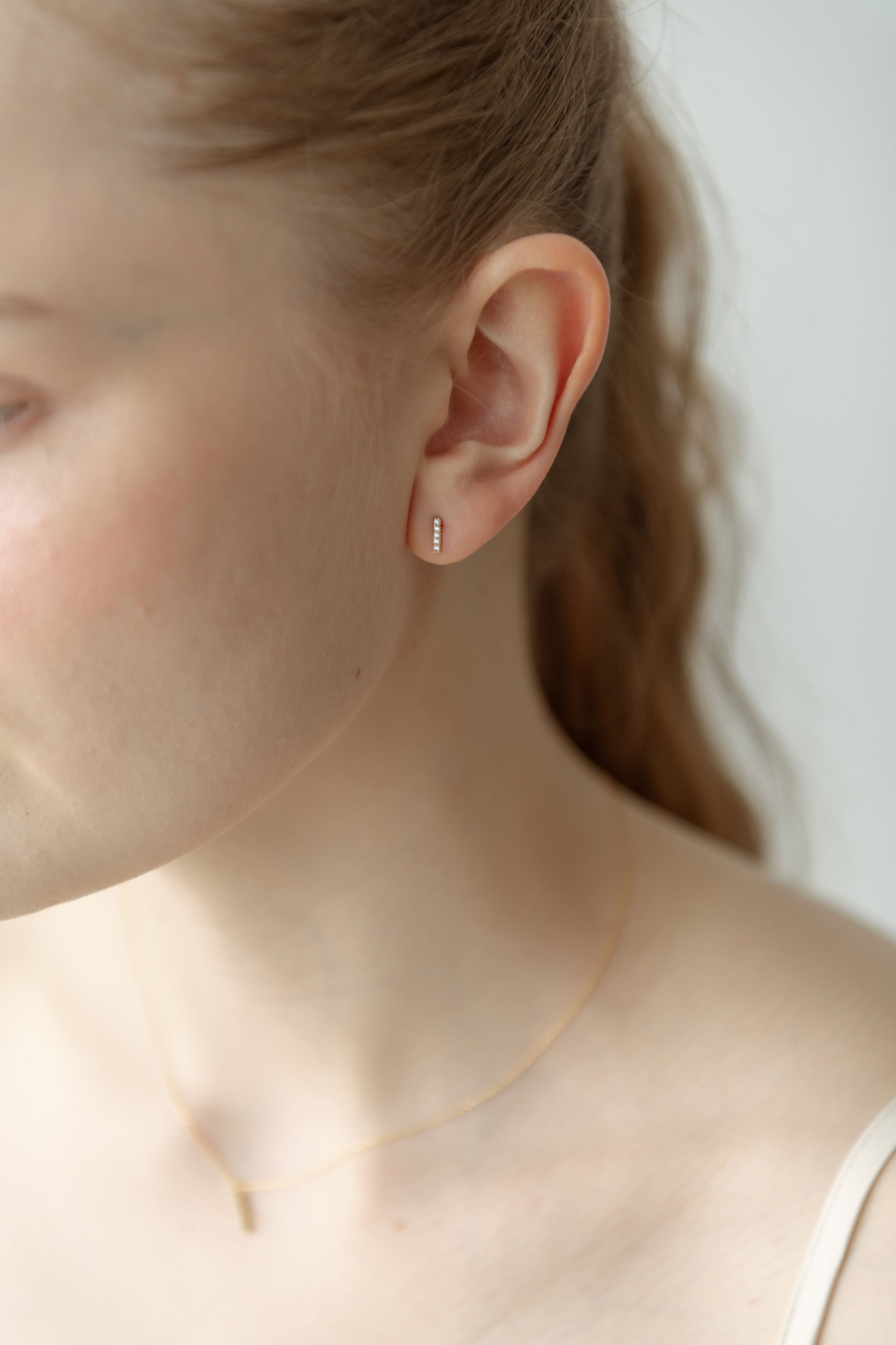 Line Stone Pierce / Gold