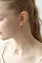 Clair Flower Pierce / Gold