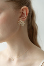 Crystal Petal Bloom Pierce / Gold