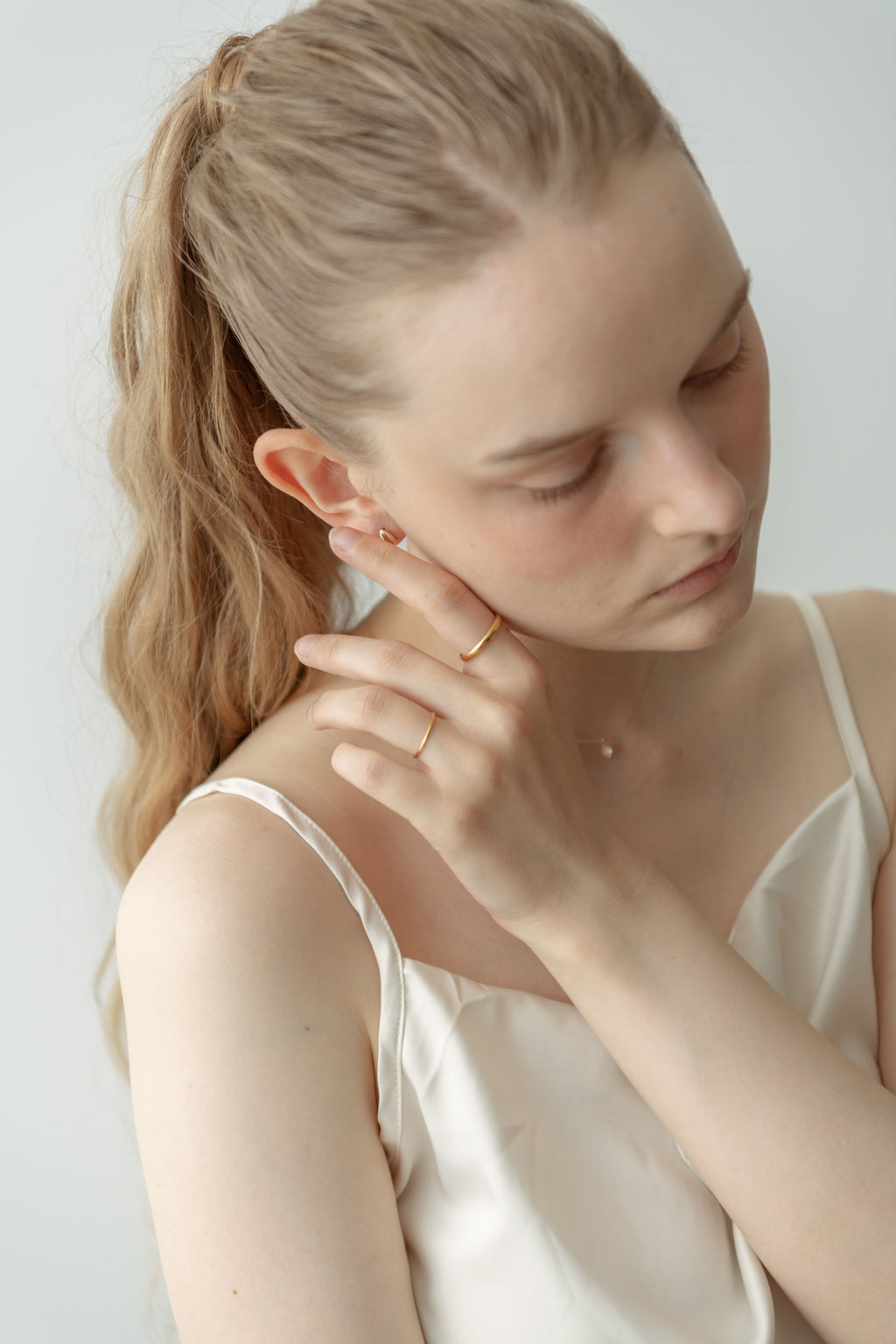 Minimal Thin Ring / Gold