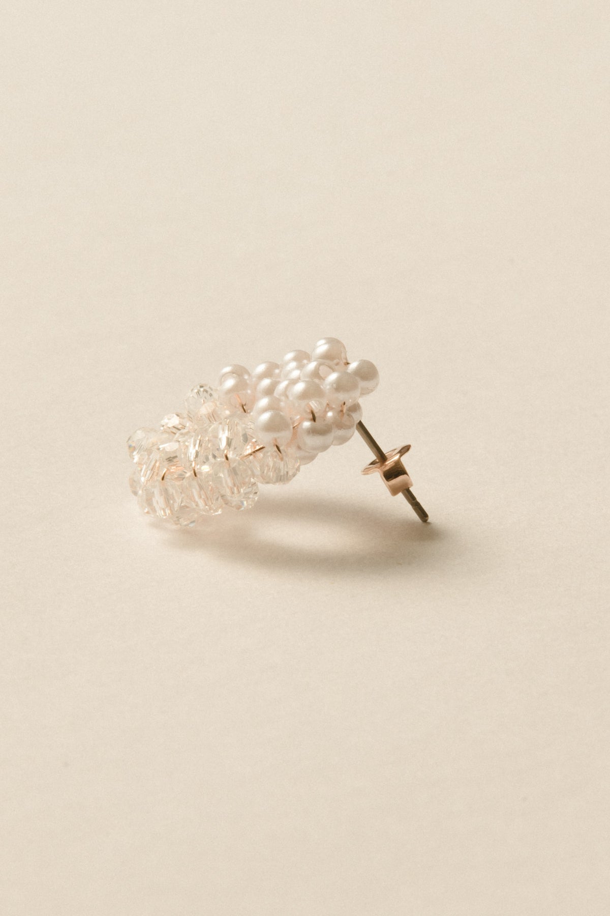 Pearl Glass Wreath Pierce / Rose Gold