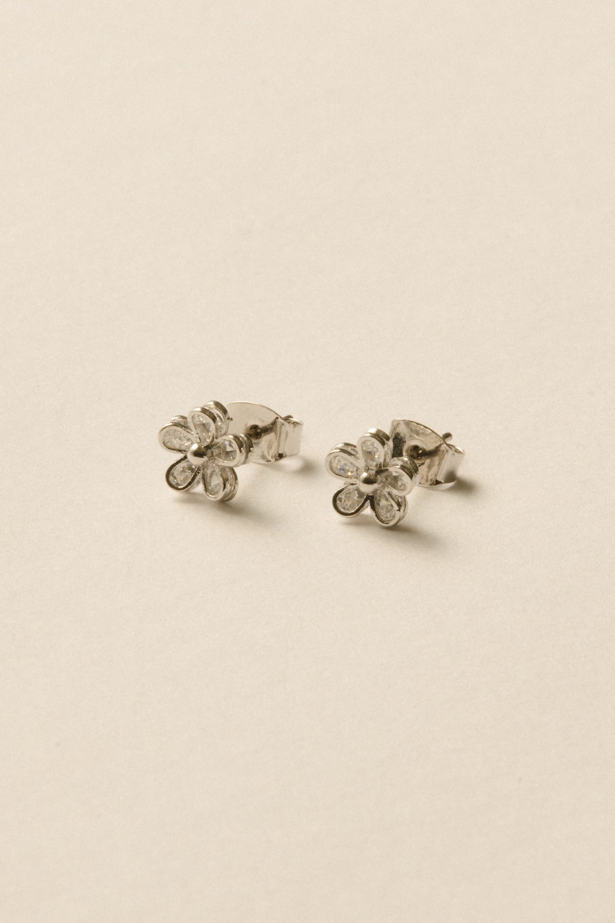 Clair Flower Pierce / Silver