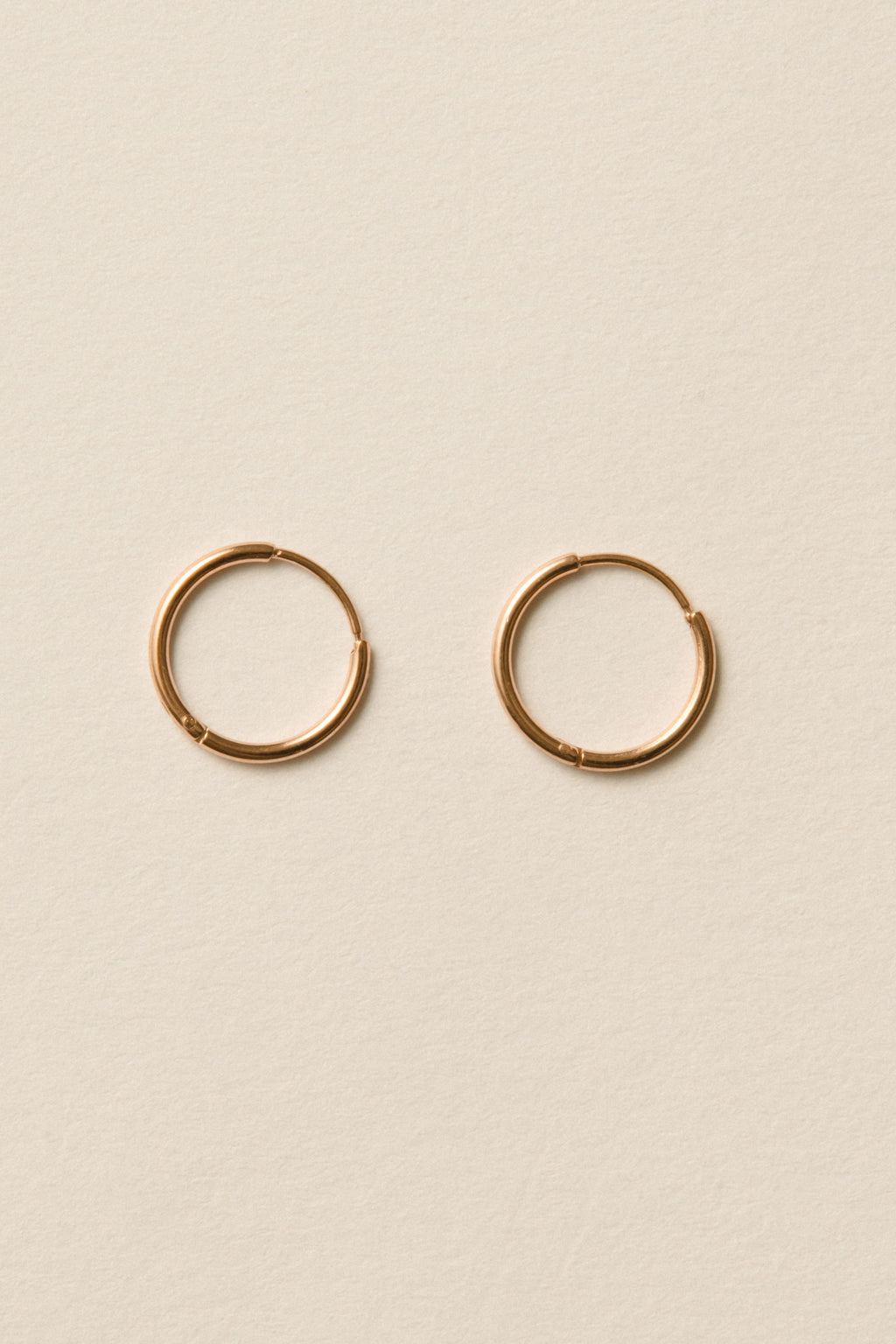 Thin Hoop Pierce / Rose Gold