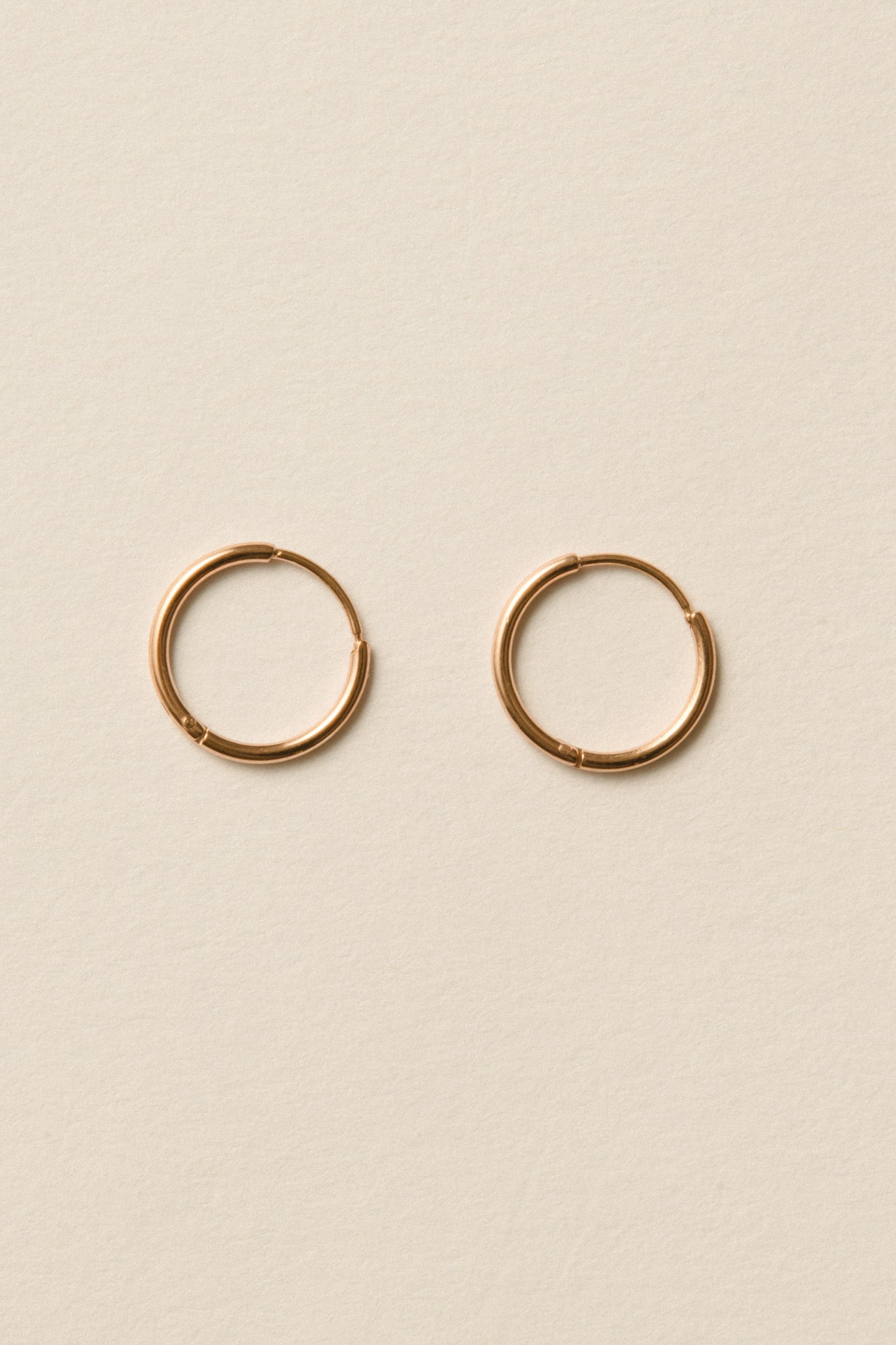 Thin Hoop Pierce / Rose Gold