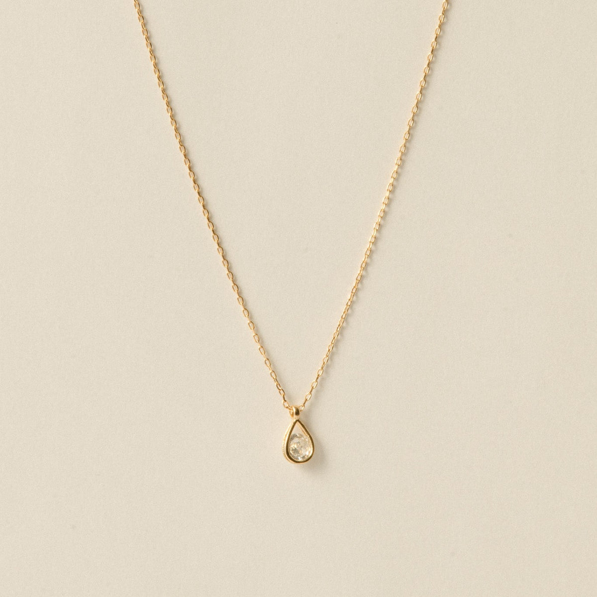 Drop Stone Necklace / Gold
