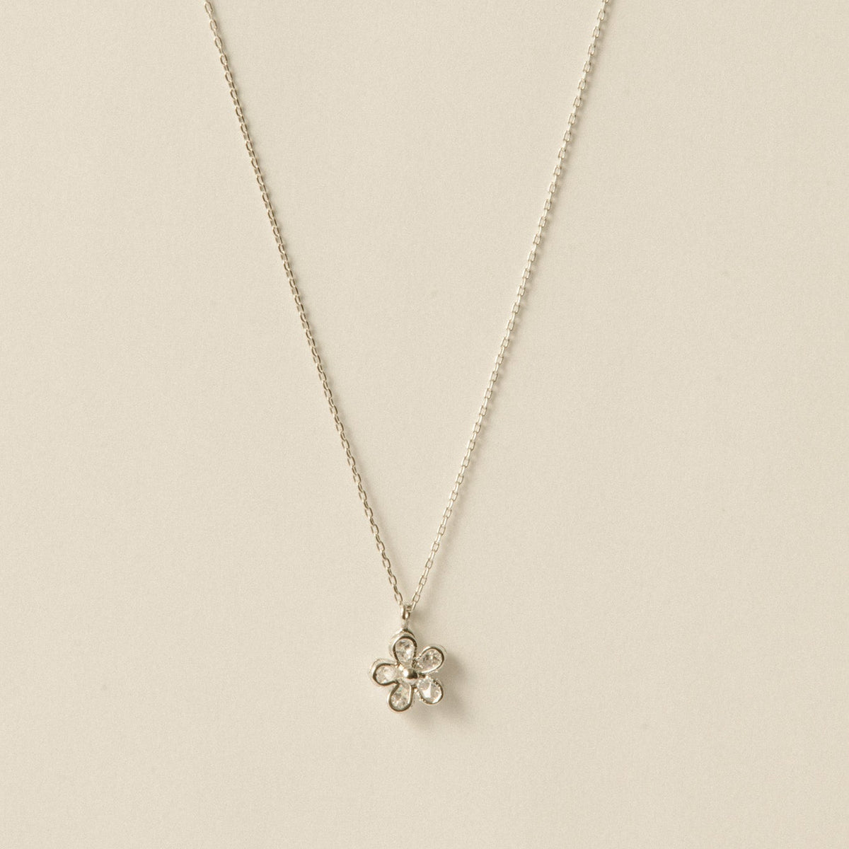 Flower Stone Necklace / Silver