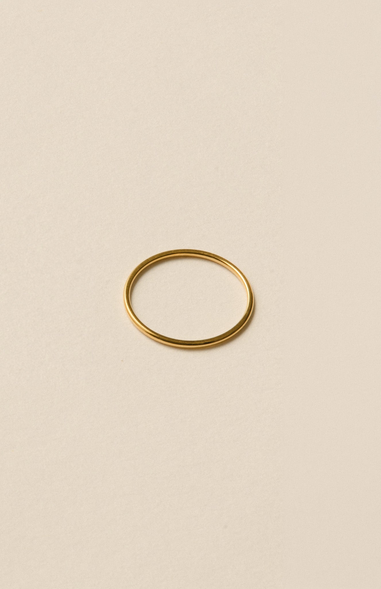 Essential slim Ring / Gold
