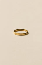 Minimal Thin Ring / Gold